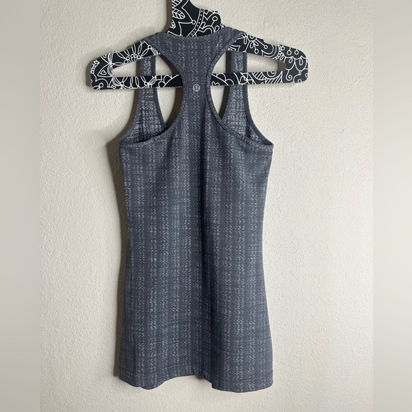 Lululemon Cool Racerback Ziggy Wee October Angel Wing size 4 - Picture 3 of 3